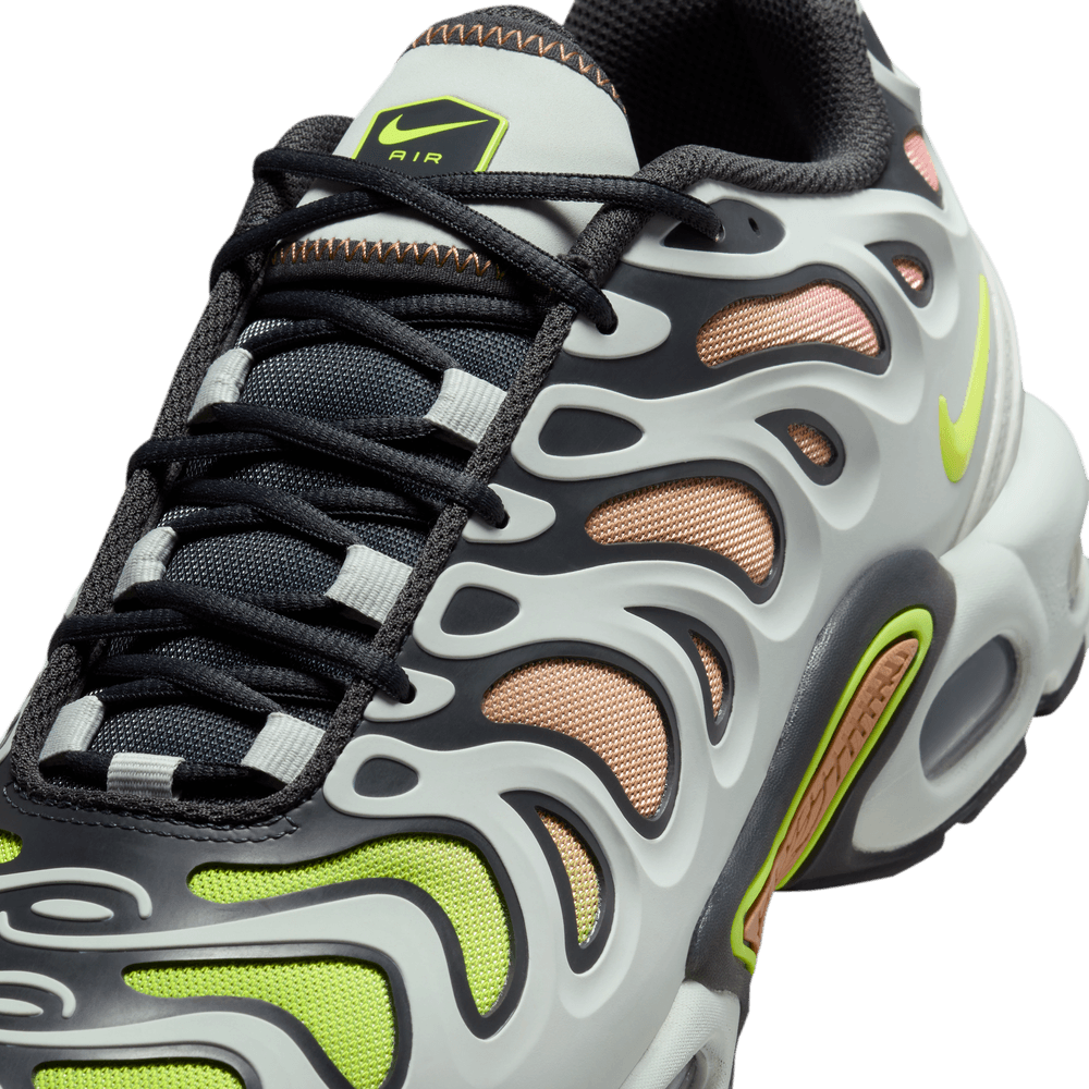 Nike Air Max Plus Drift